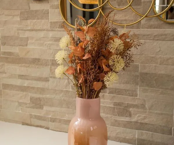 Laila * Ялиссос