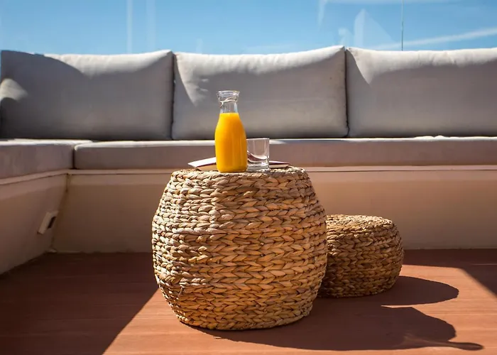 Laila Ялиссос