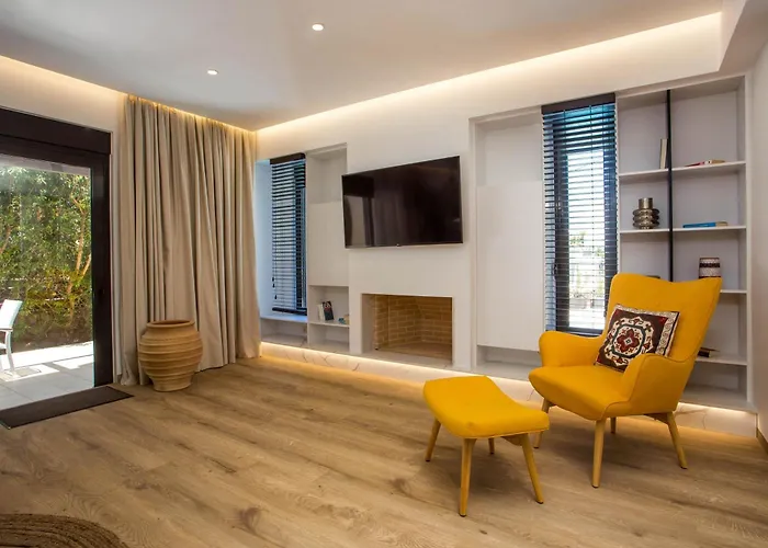 Laila Villa