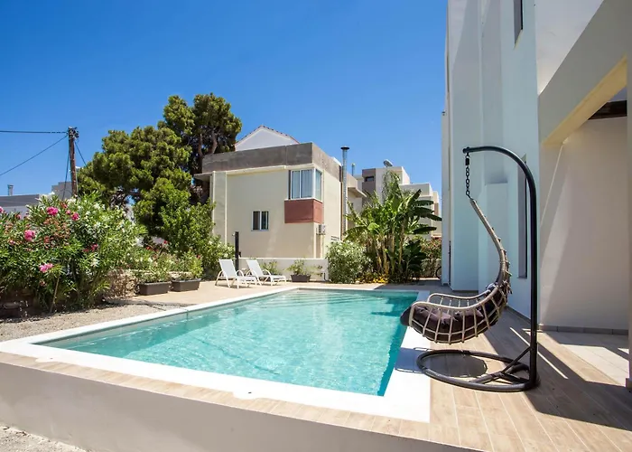 Laila Villa